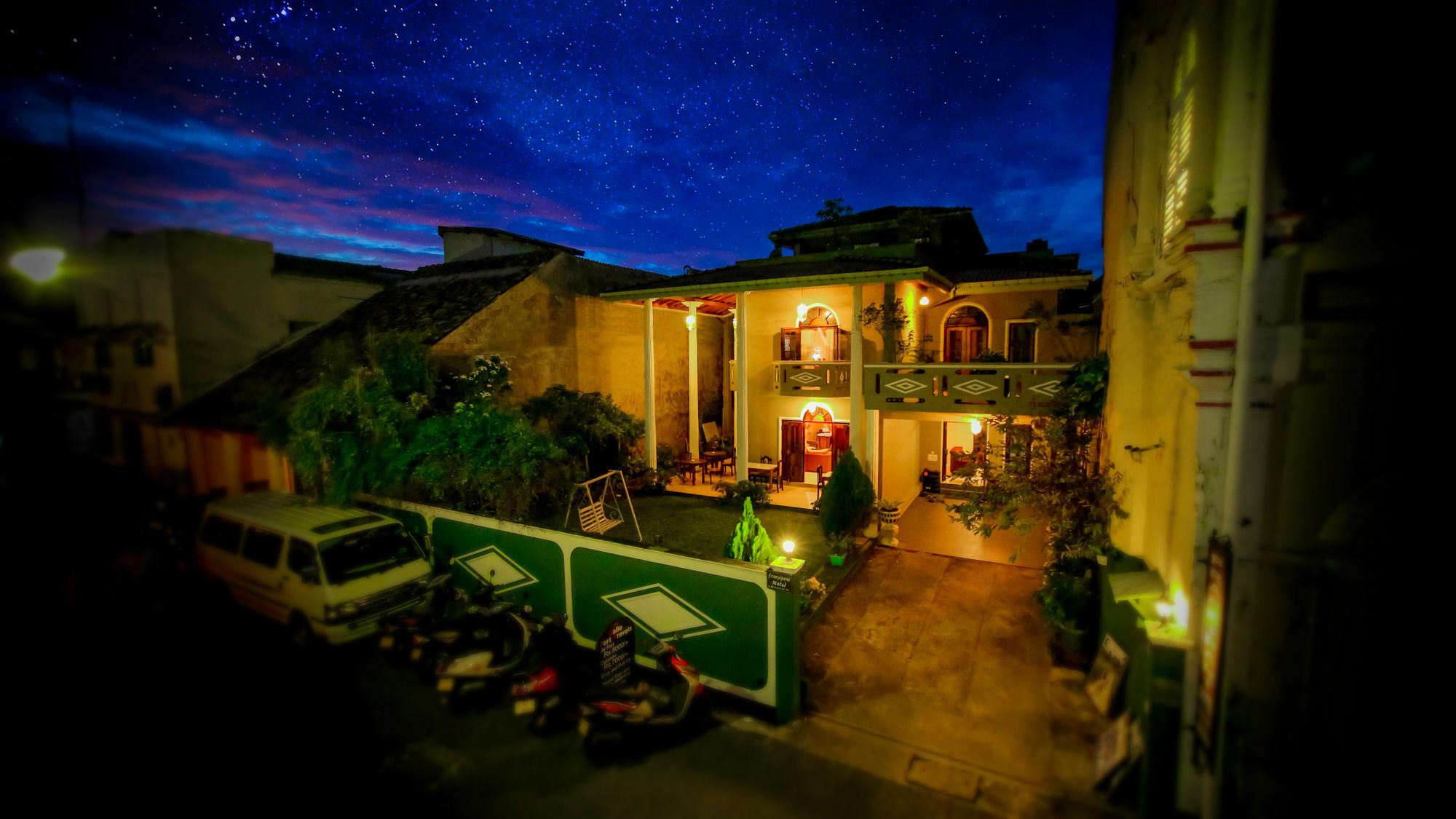 フランジパニ モーテル ガル エクステリア 写真